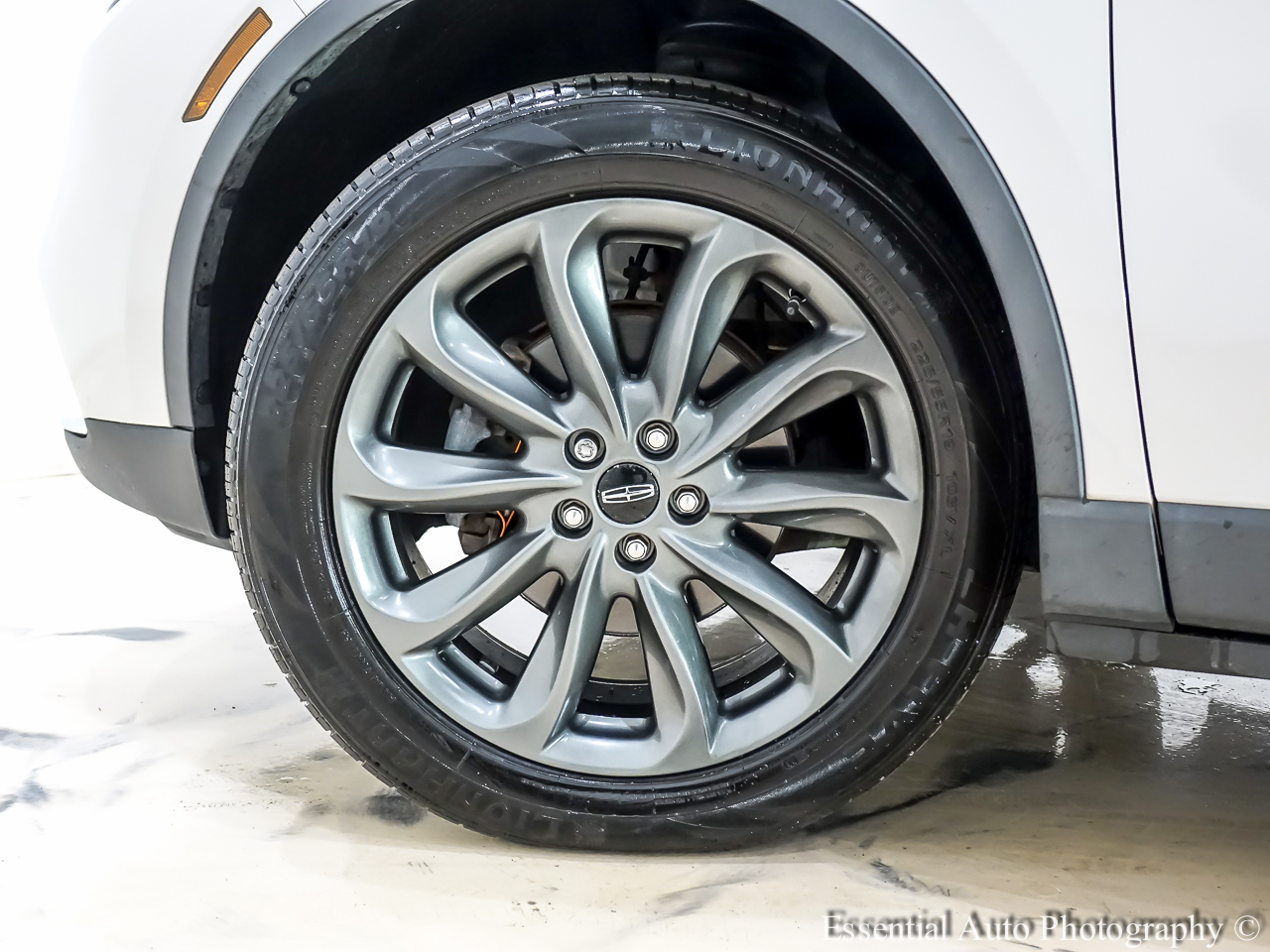 Lincoln Corsair Base AWD 2021