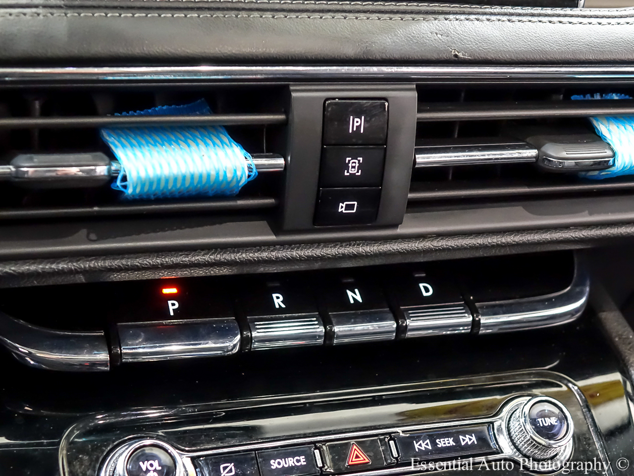 Lincoln Corsair Base AWD 2021