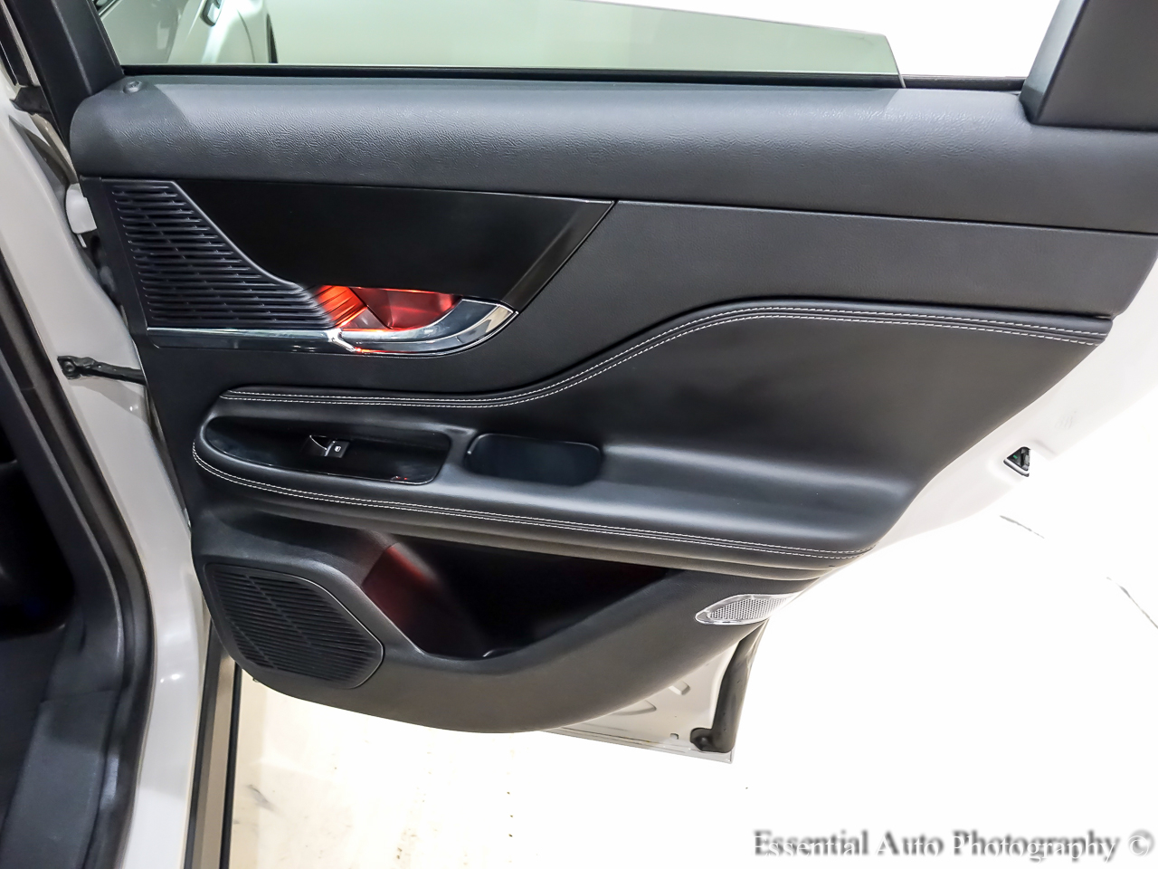 Lincoln Corsair Base AWD 2021