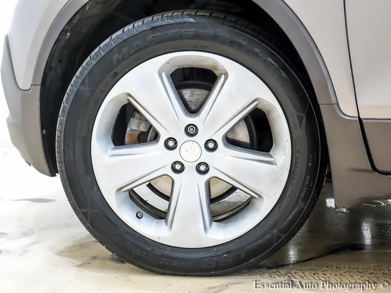 Buick Encore Base FWD 2013