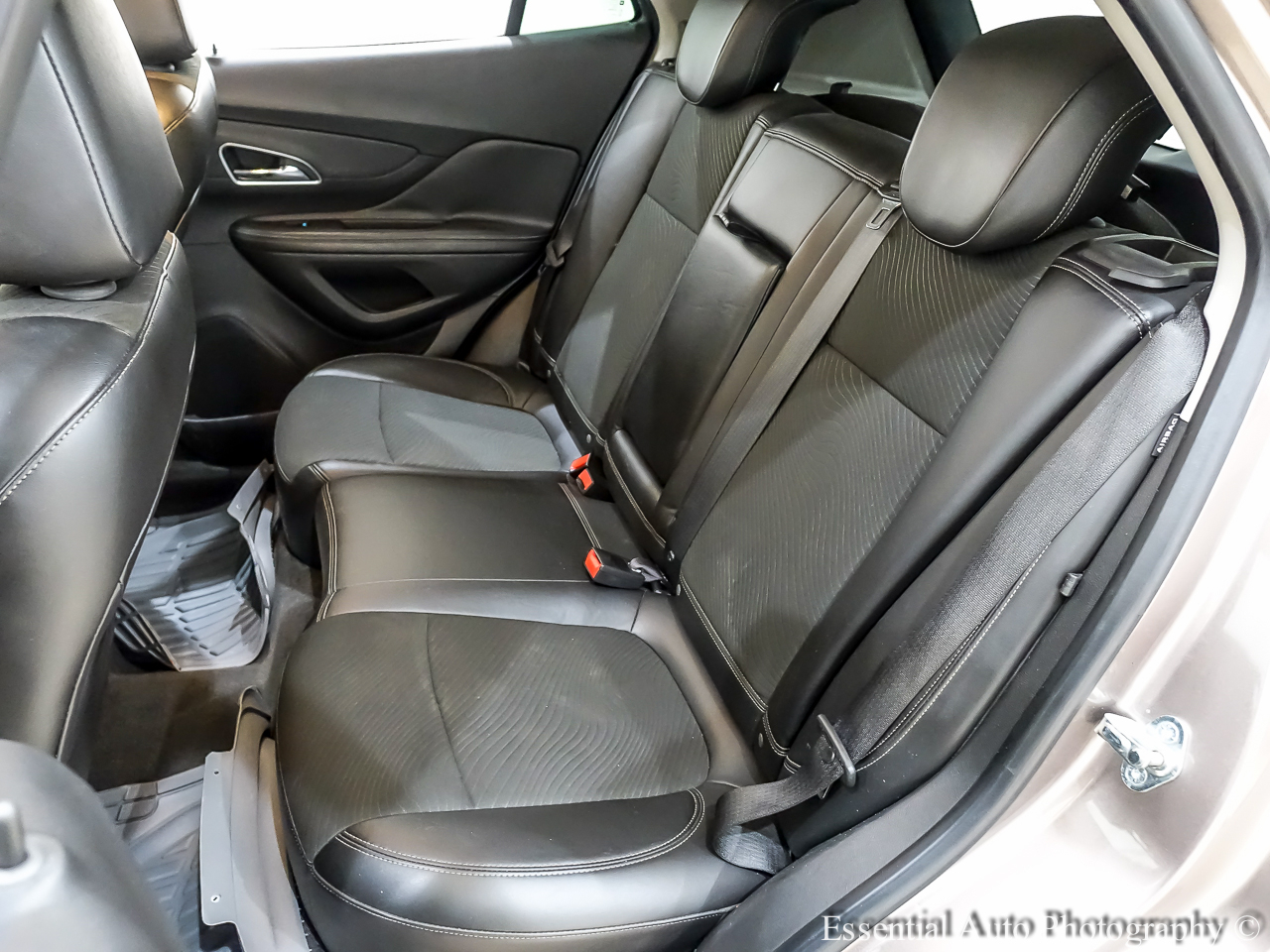 Buick Encore Base FWD 2013