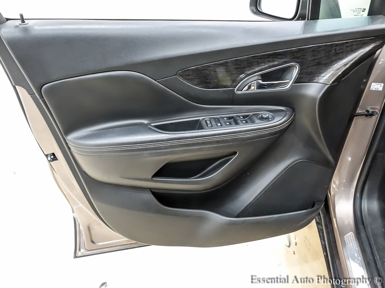 Buick Encore Base FWD 2013