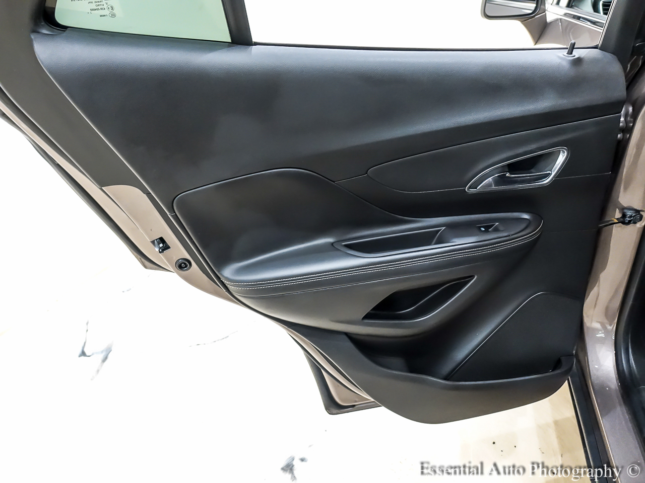 Buick Encore Base FWD 2013