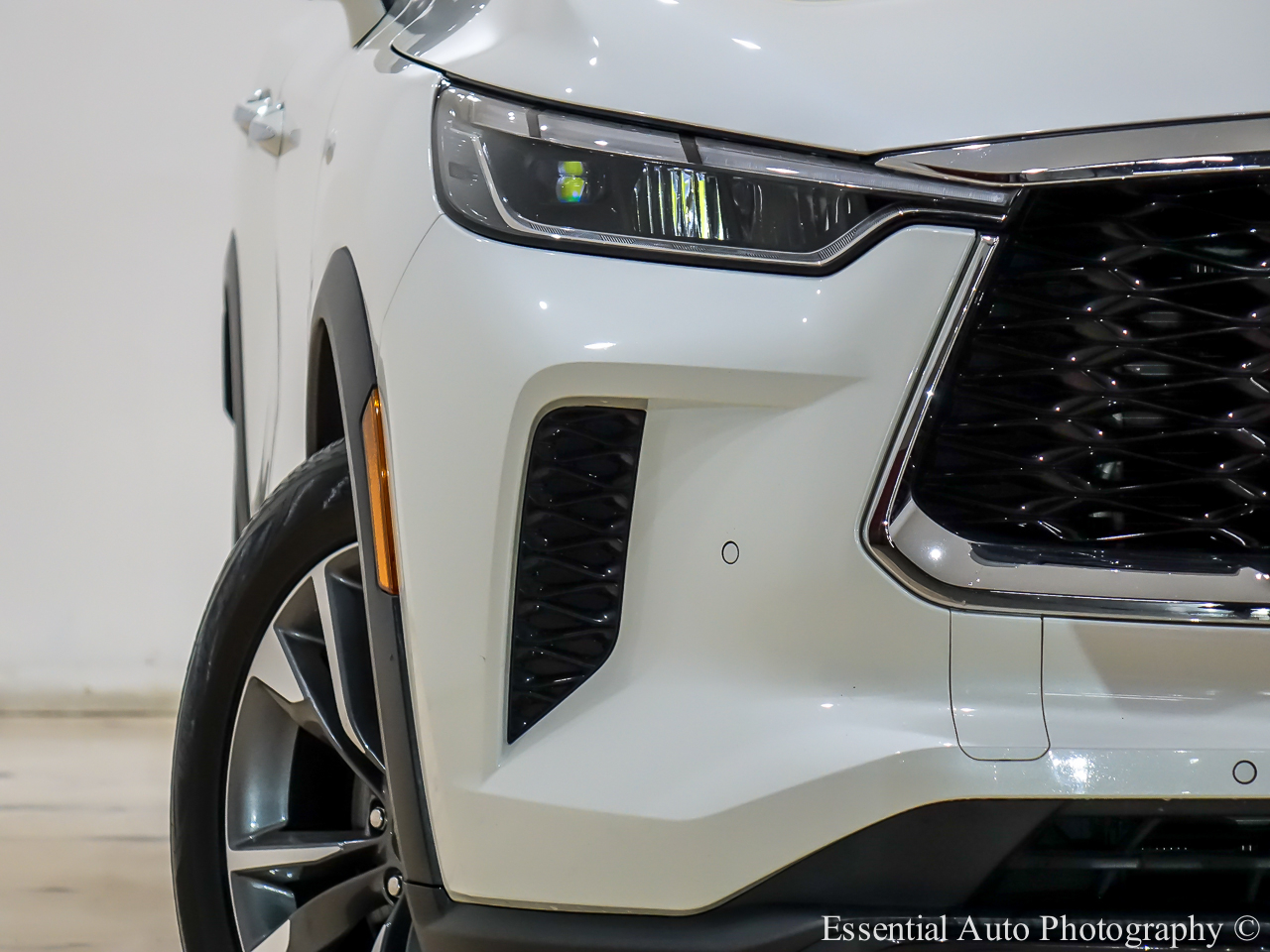 Infiniti QX60 LUXE AWD 2023