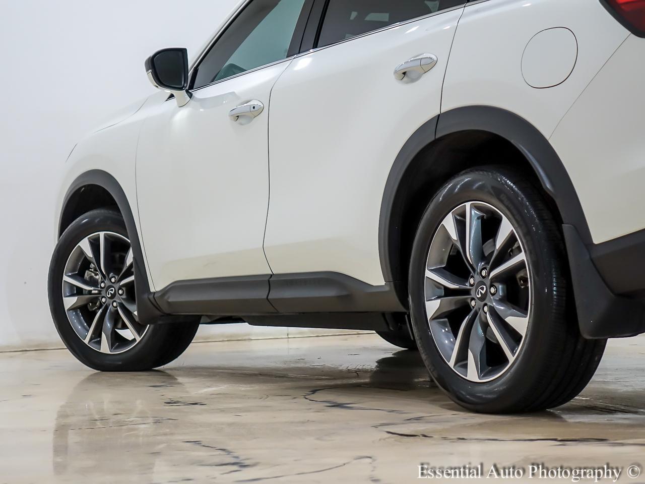 Infiniti QX60 LUXE AWD 2023