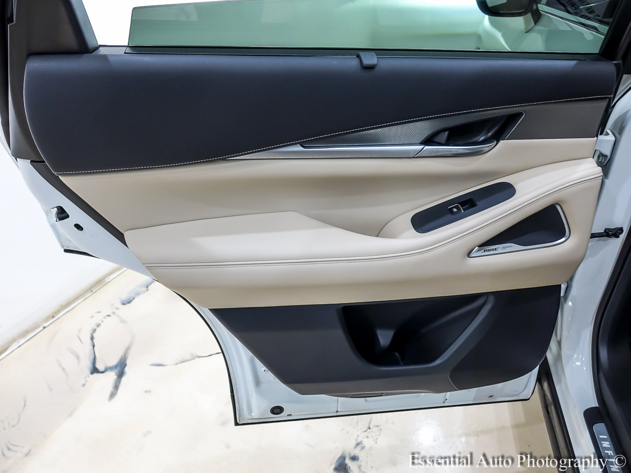 Infiniti QX60 LUXE AWD 2023