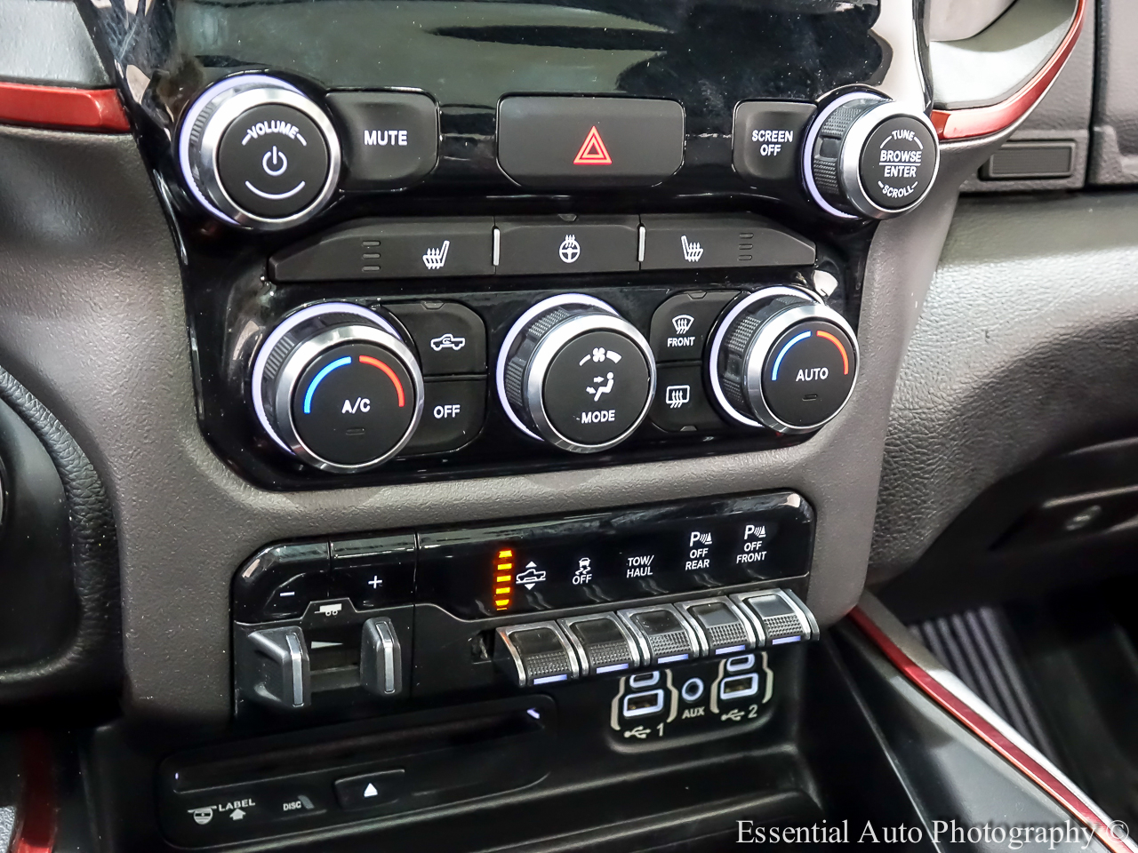 RAM 1500 Rebel Crew Cab SB 4WD 2019