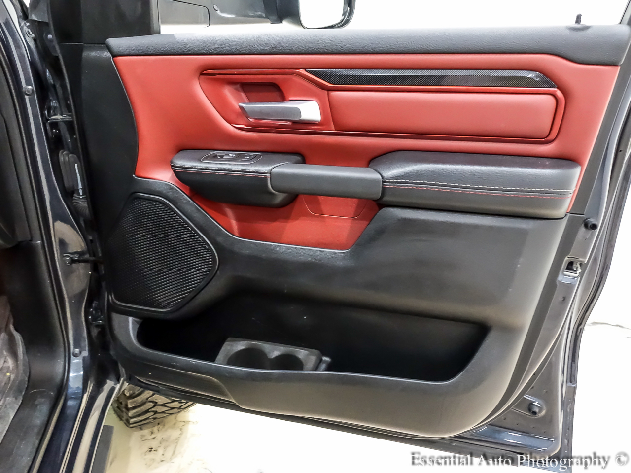 RAM 1500 Rebel Crew Cab SB 4WD 2019