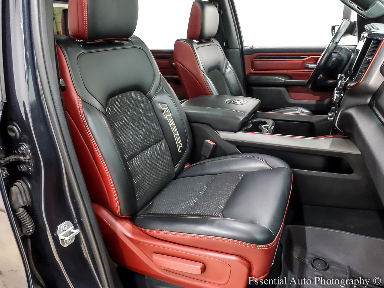 RAM 1500 Rebel Crew Cab SB 4WD 2019