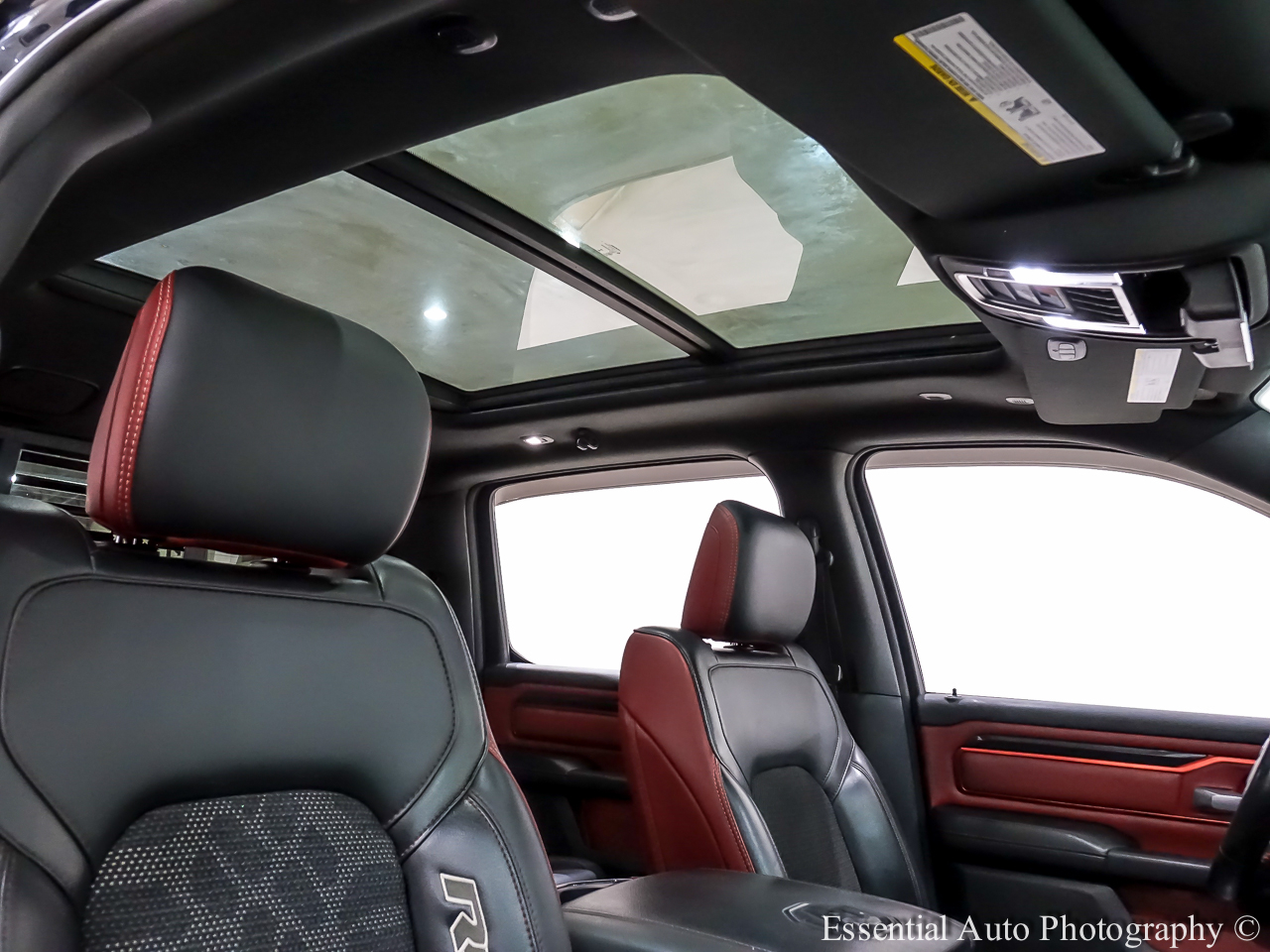 RAM 1500 Rebel Crew Cab SB 4WD 2019