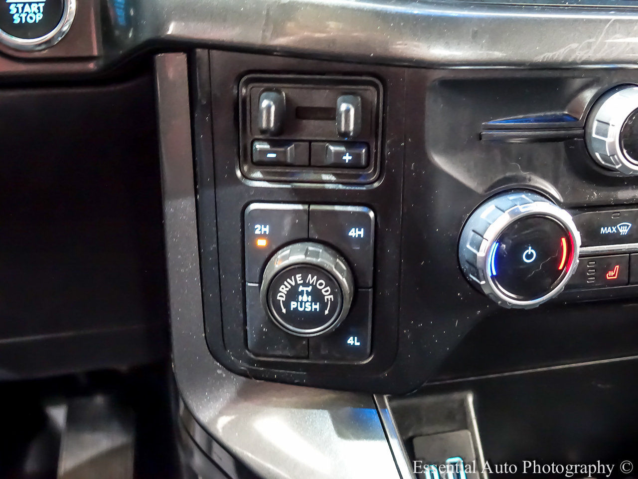 Ford F-150 Tremor 4WD SuperCrew 5.5' Box 2023