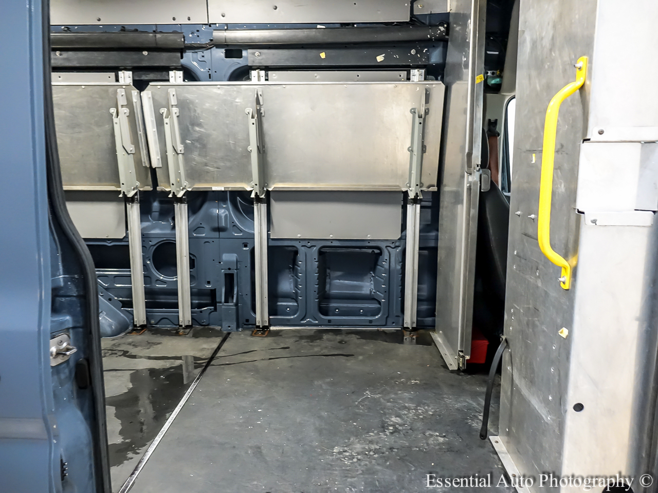 Ford Transit 250 Van High Roof w/Sliding Pass. 148-in. WB EL 2020