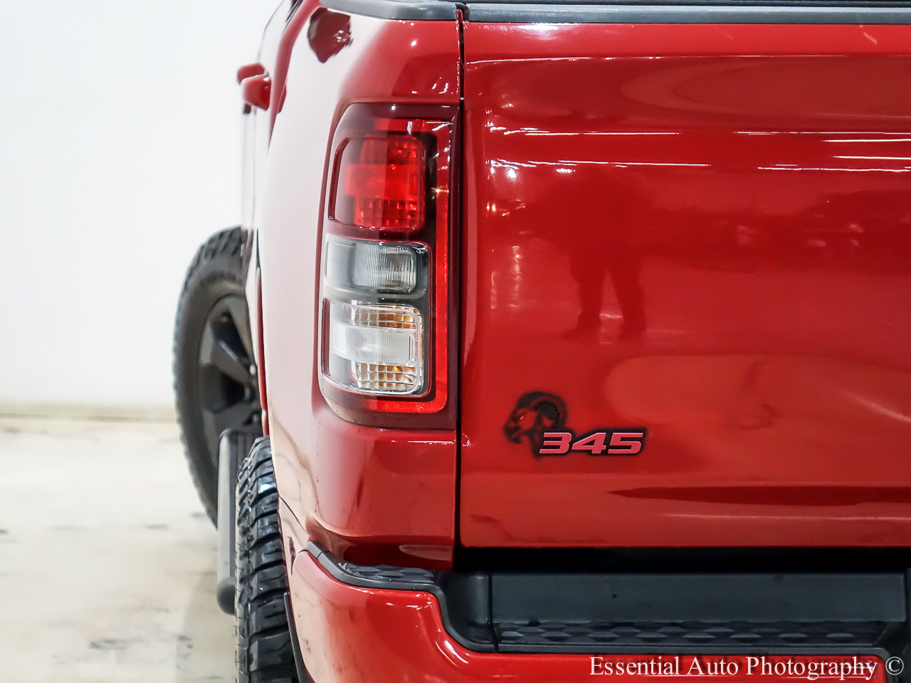 RAM 1500 Big Horn Crew Cab SWB 4WD 2021