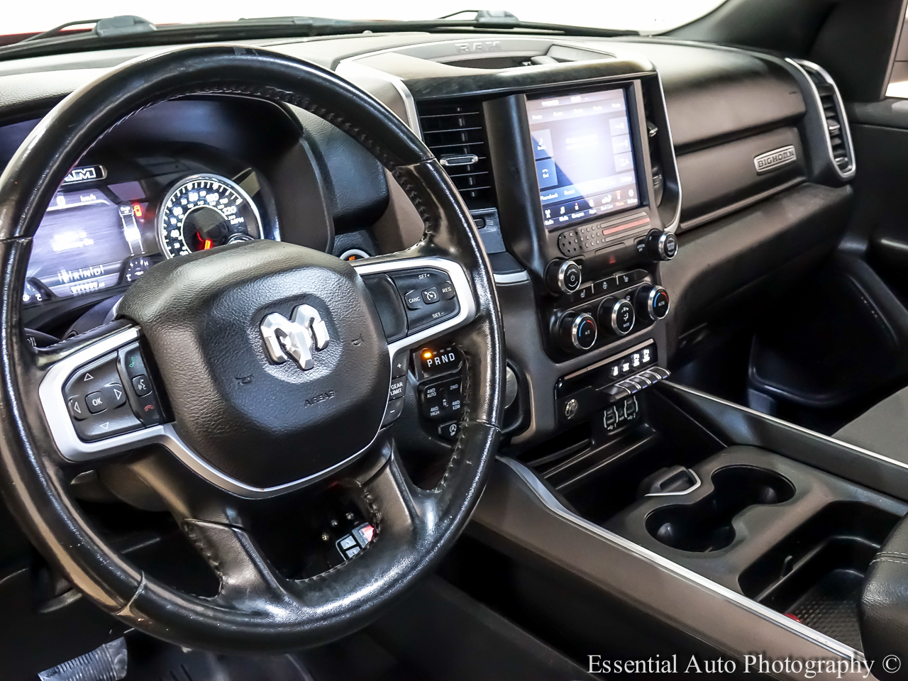 RAM 1500 Big Horn Crew Cab SWB 4WD 2021