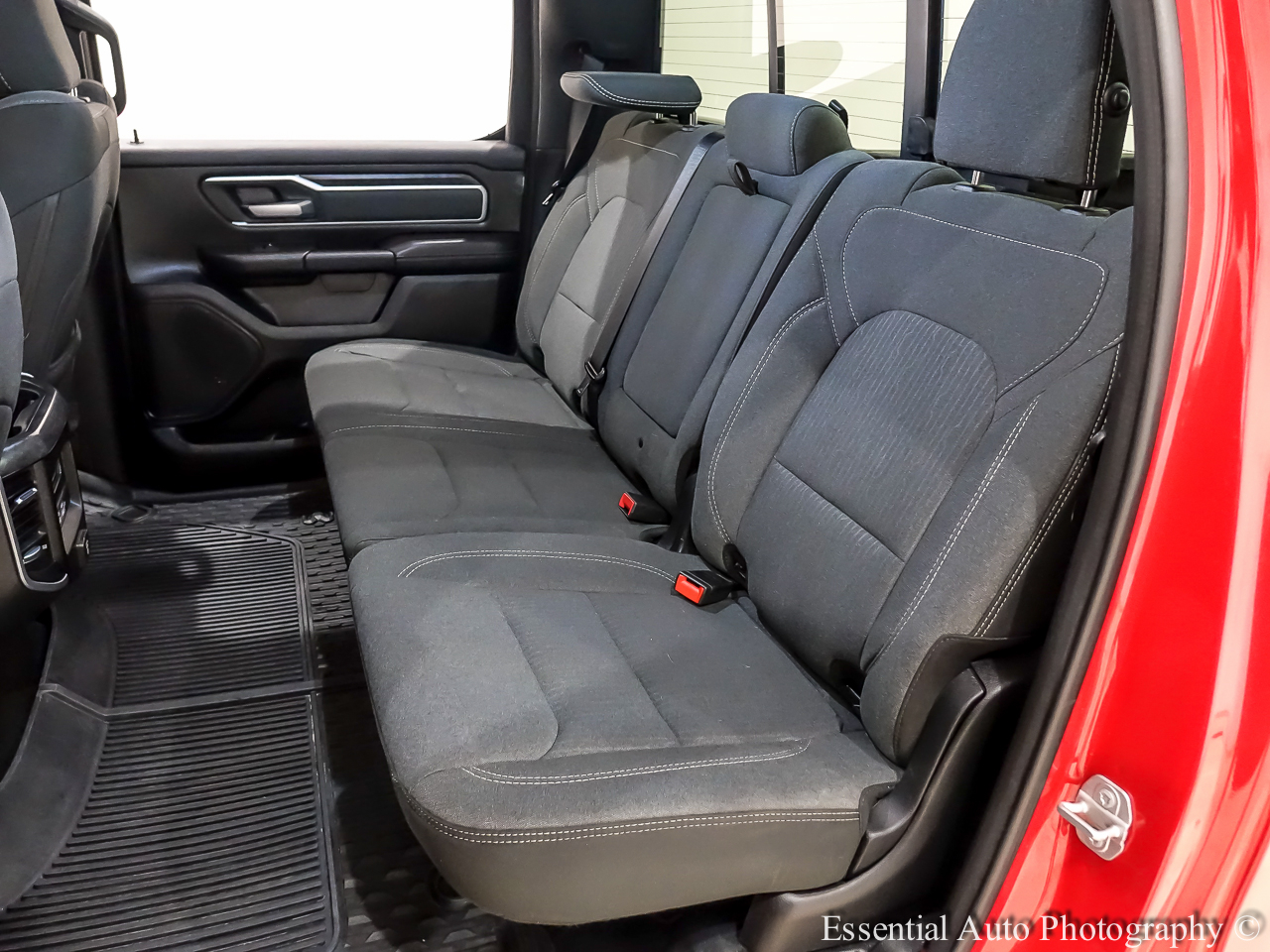 RAM 1500 Big Horn Crew Cab SWB 4WD 2021