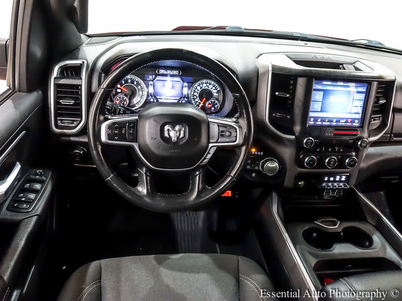 RAM 1500 Big Horn Crew Cab SWB 4WD 2021