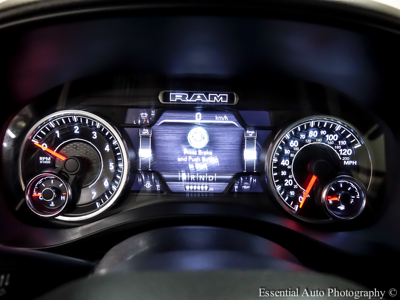 RAM 1500 Big Horn Crew Cab SWB 4WD 2021