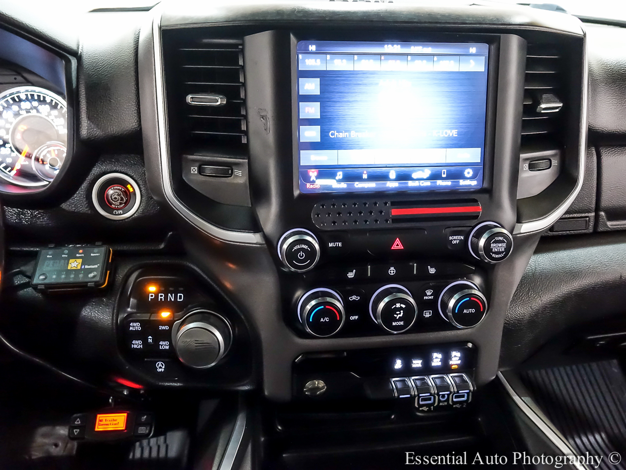 RAM 1500 Big Horn Crew Cab SWB 4WD 2021