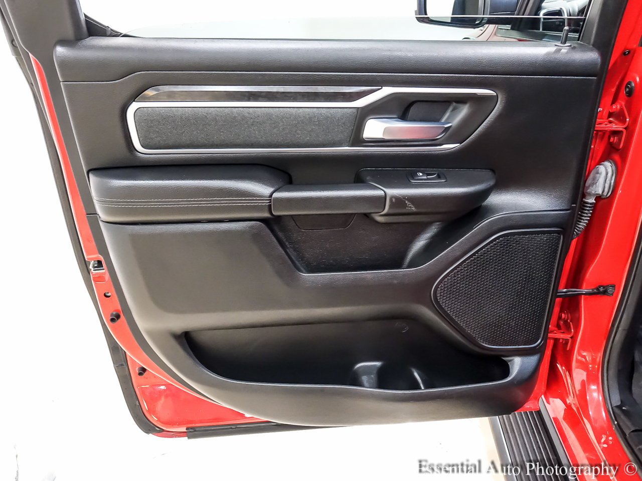 RAM 1500 Big Horn Crew Cab SWB 4WD 2021