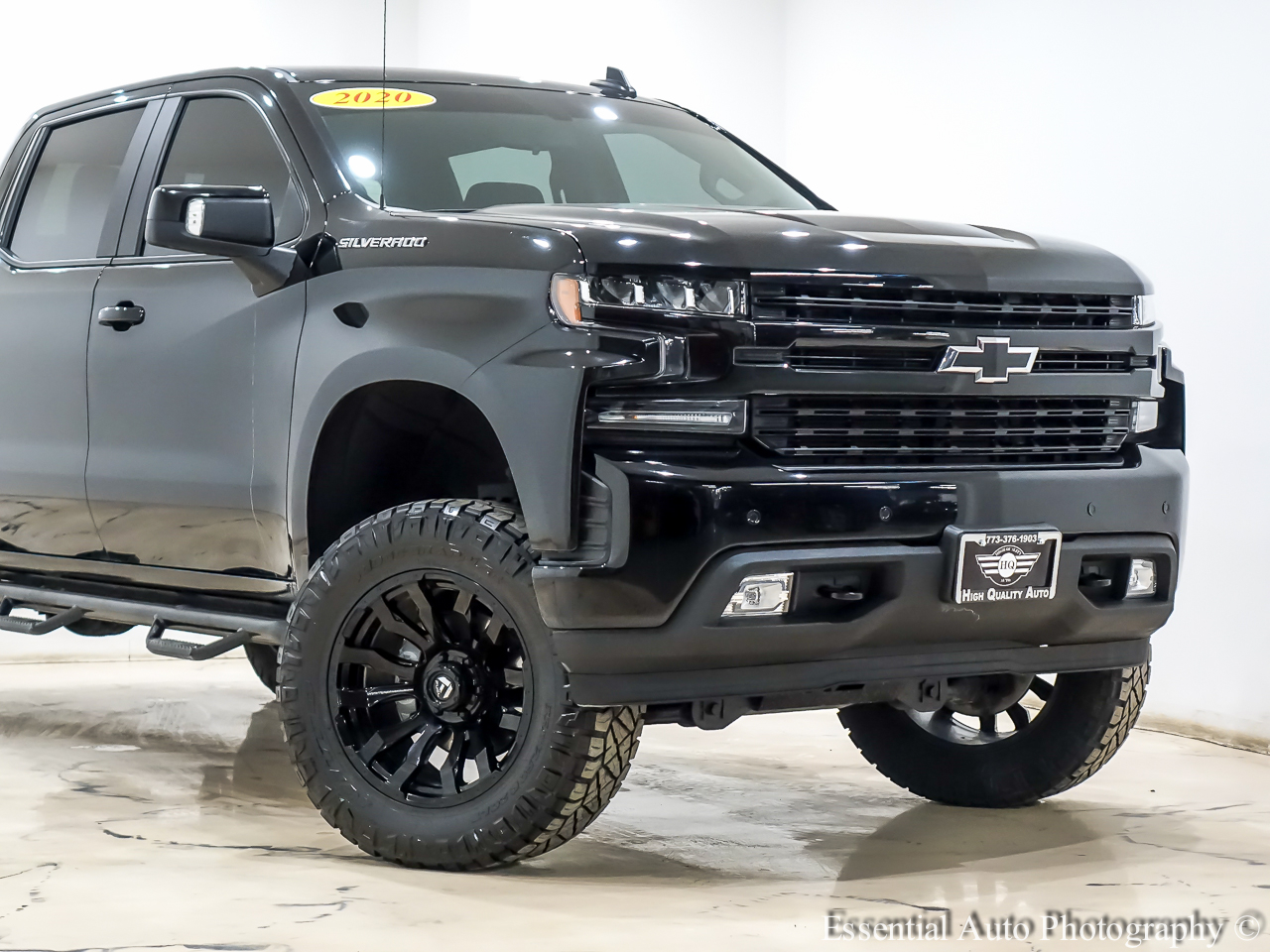 Chevrolet Silverado 1500 RST Crew Cab Long Box 4WD 2020