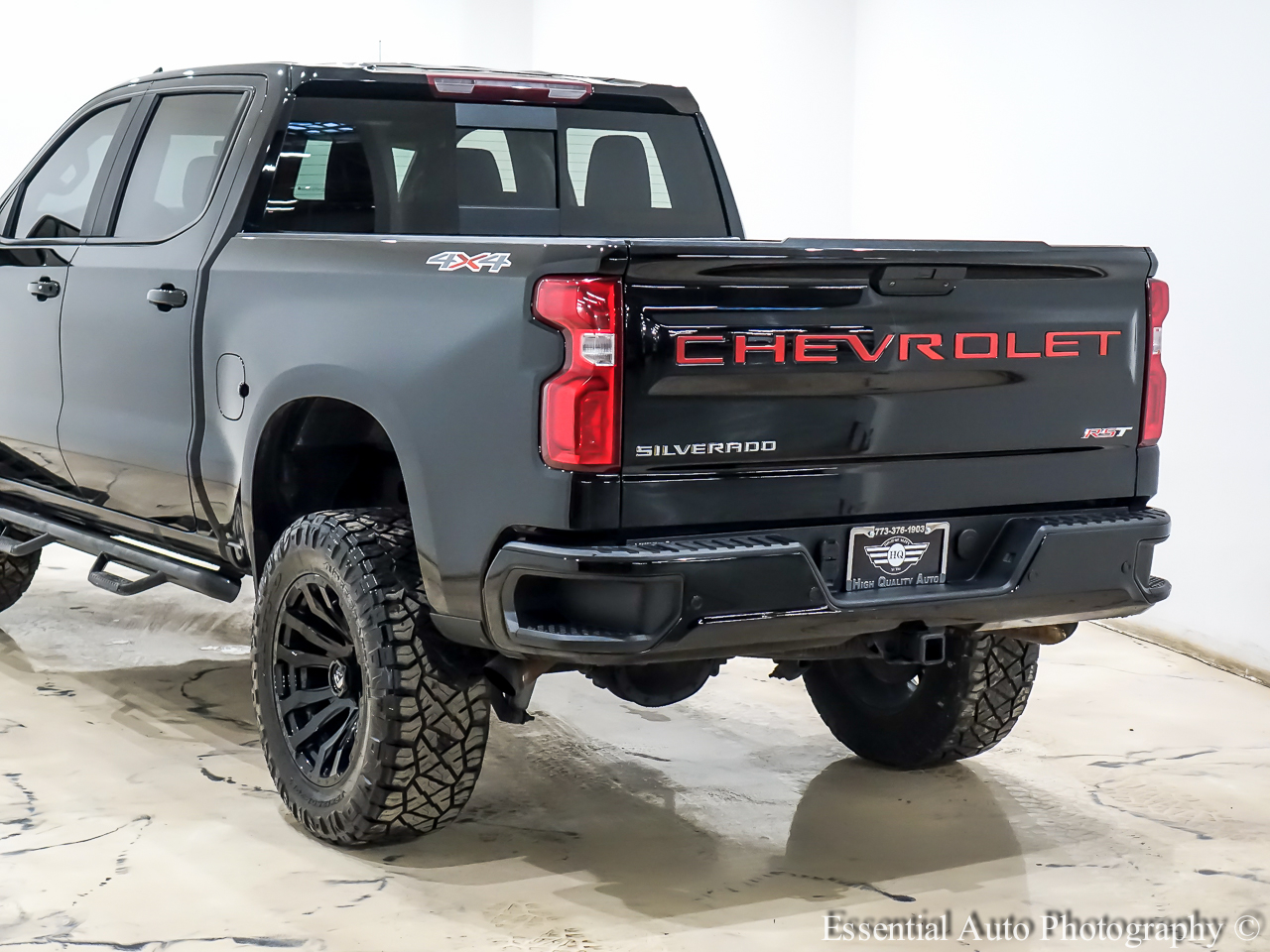 Chevrolet Silverado 1500 RST Crew Cab Long Box 4WD 2020