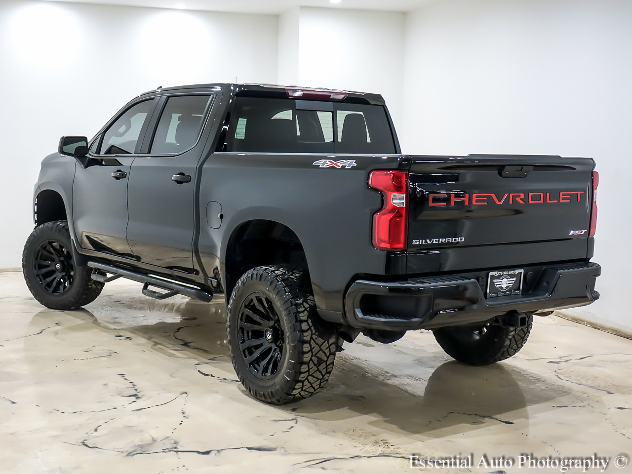 Chevrolet Silverado 1500 RST Crew Cab Long Box 4WD 2020