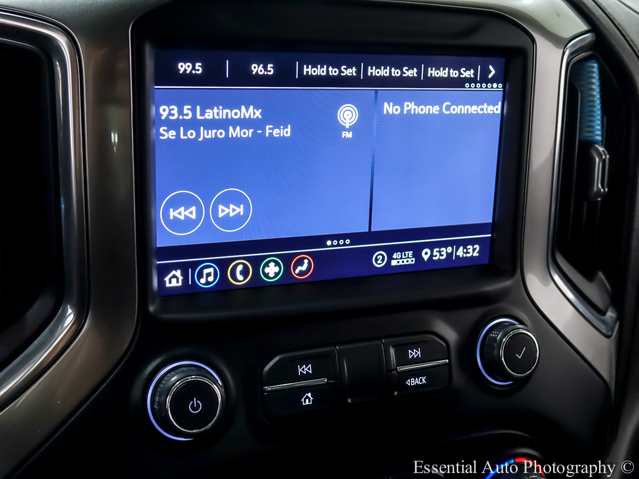 Chevrolet Silverado 1500 RST Crew Cab Long Box 4WD 2020