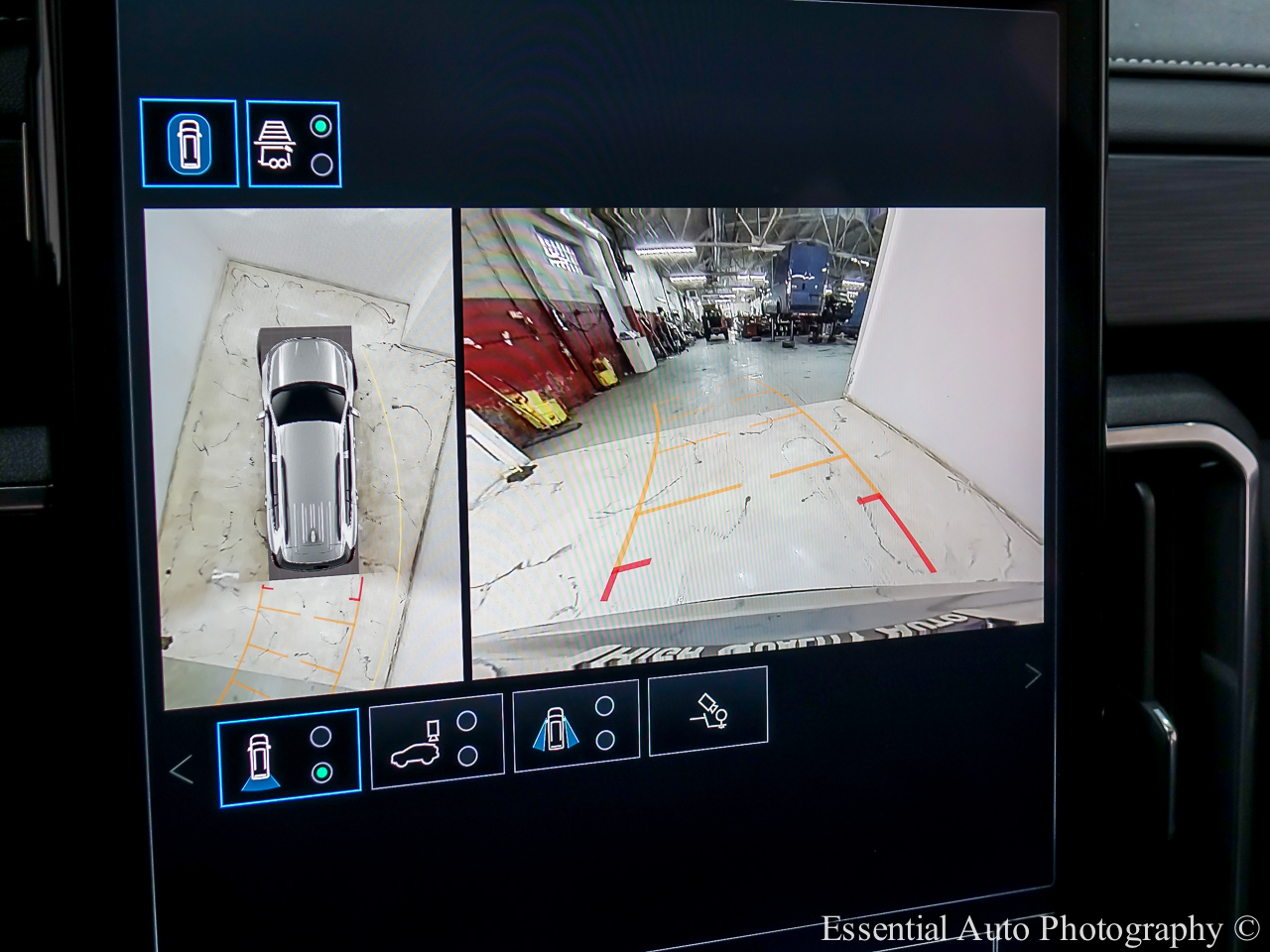 GMC Acadia Elevation 2025