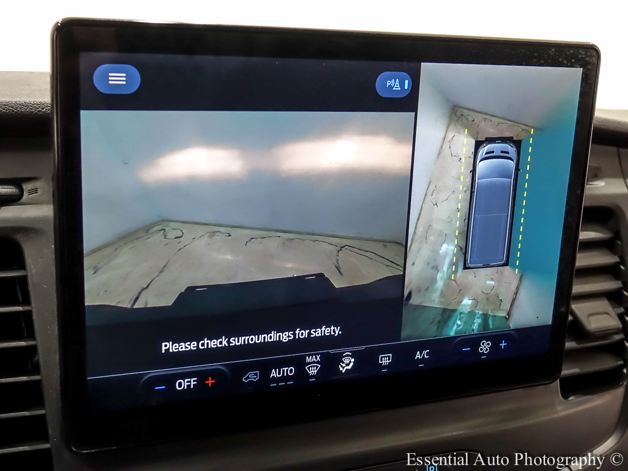 Ford Transit 150 Van Low Roof w/Sliding Pass. 130-in. WB 2023