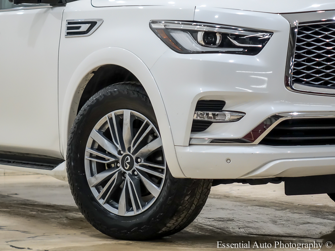 Infiniti QX80 PREMIUM SELECT 2024