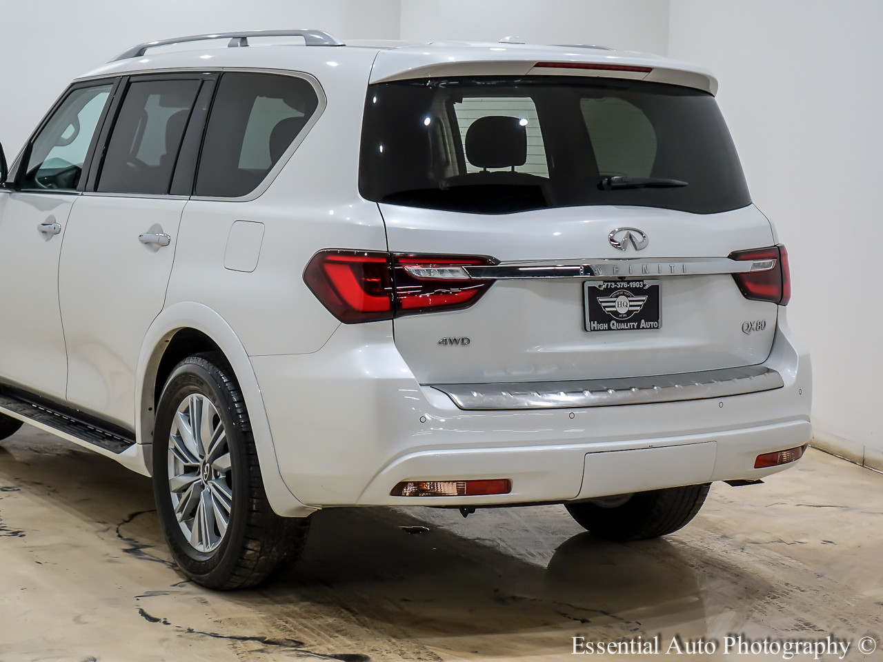 Infiniti QX80 PREMIUM SELECT 2024