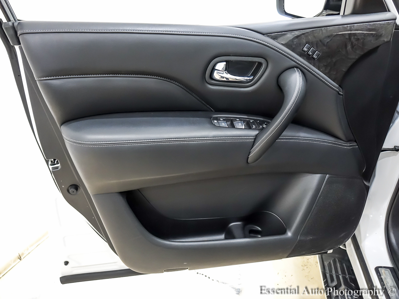 Infiniti QX80 PREMIUM SELECT 2024