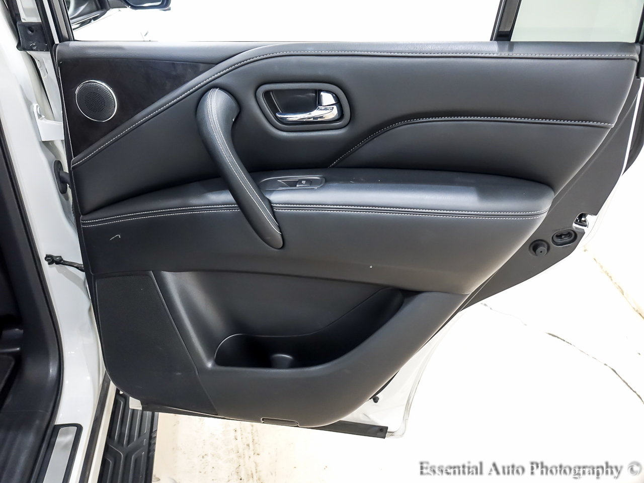 Infiniti QX80 PREMIUM SELECT 2024