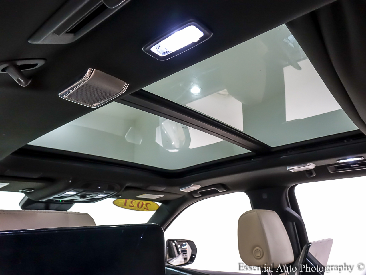 Cadillac Escalade ESV Premium Luxury 4WD 2021