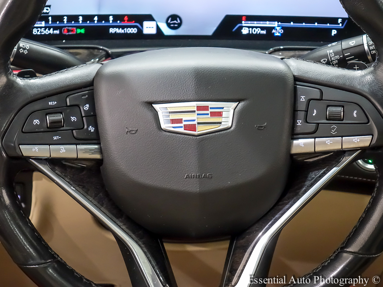 Cadillac Escalade ESV Premium Luxury 4WD 2021