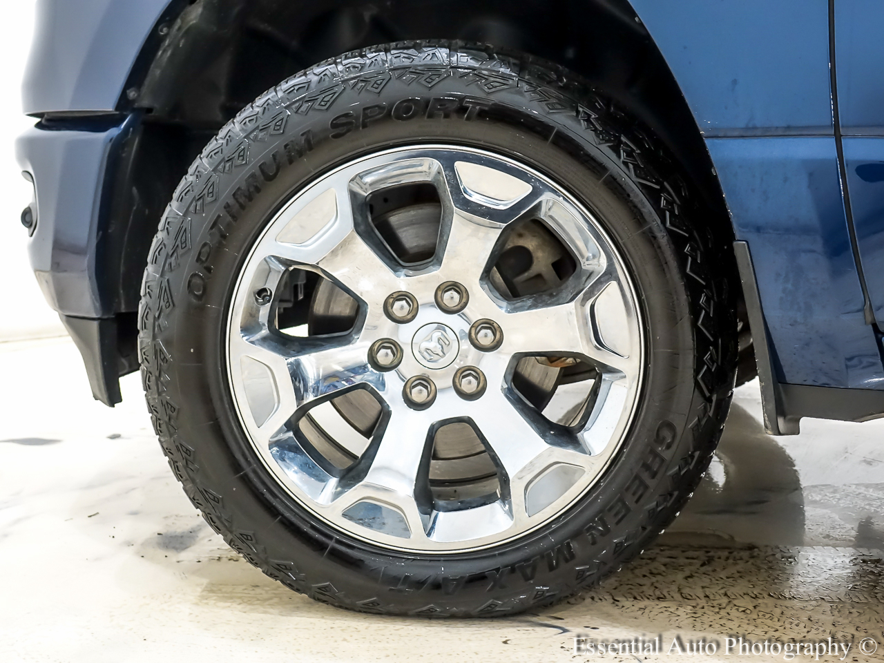 RAM 1500 Big Horn Crew Cab SWB 4WD 2021