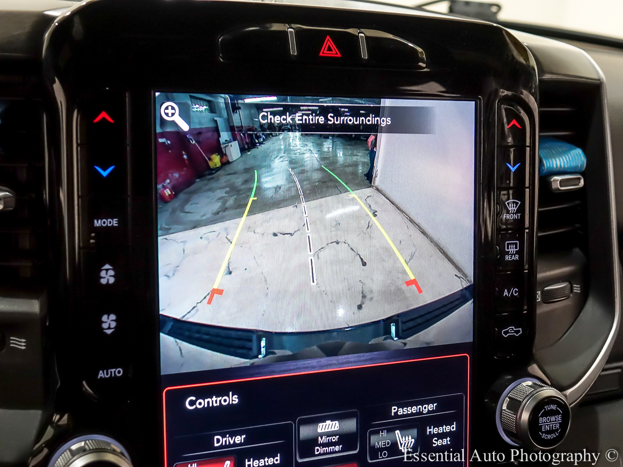 RAM 1500 Big Horn Crew Cab SWB 4WD 2021