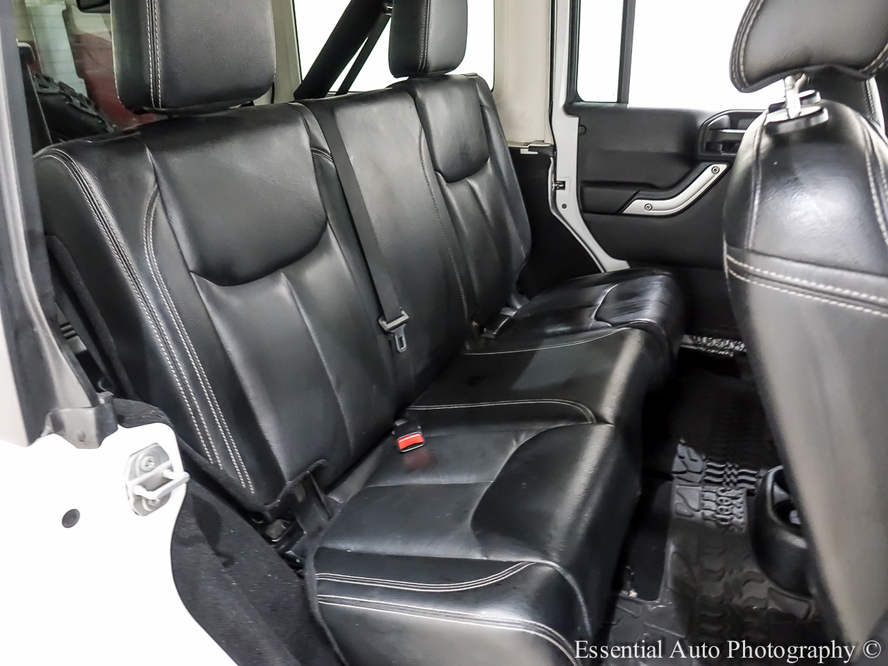 Jeep Wrangler Unlimited Sahara 4WD 2016