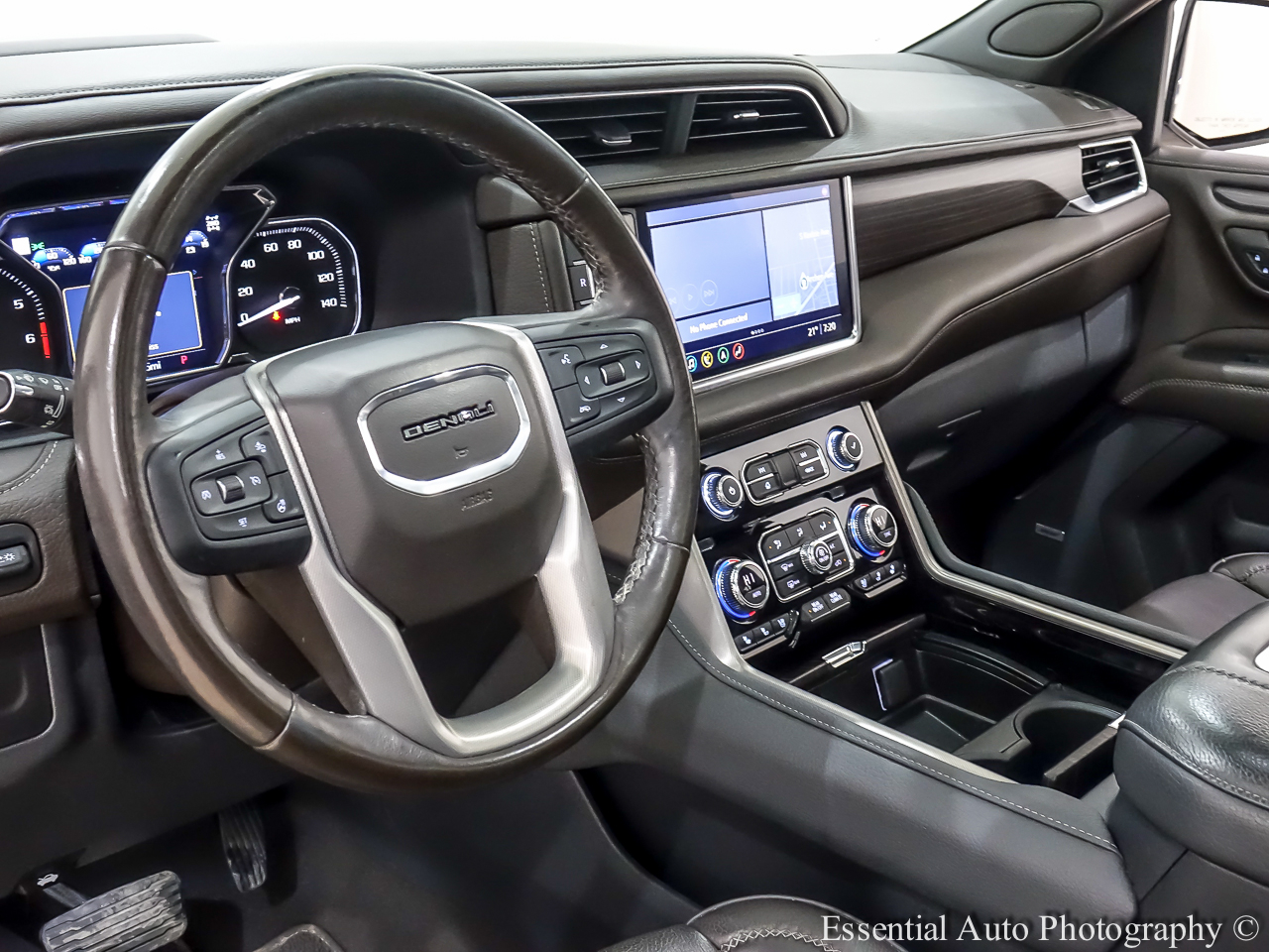 GMC Yukon XL Denali 4WD 2021