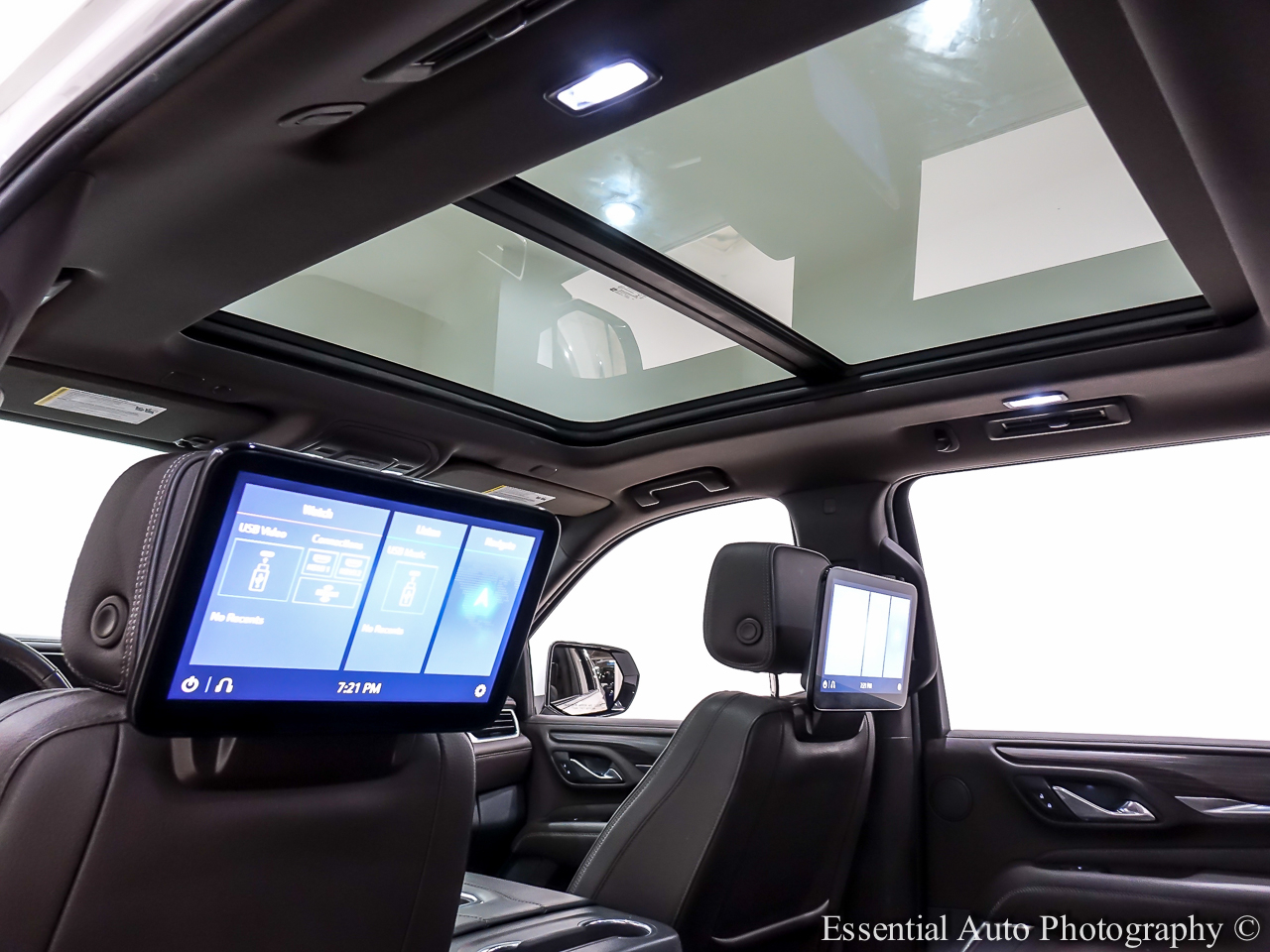 GMC Yukon XL Denali 4WD 2021