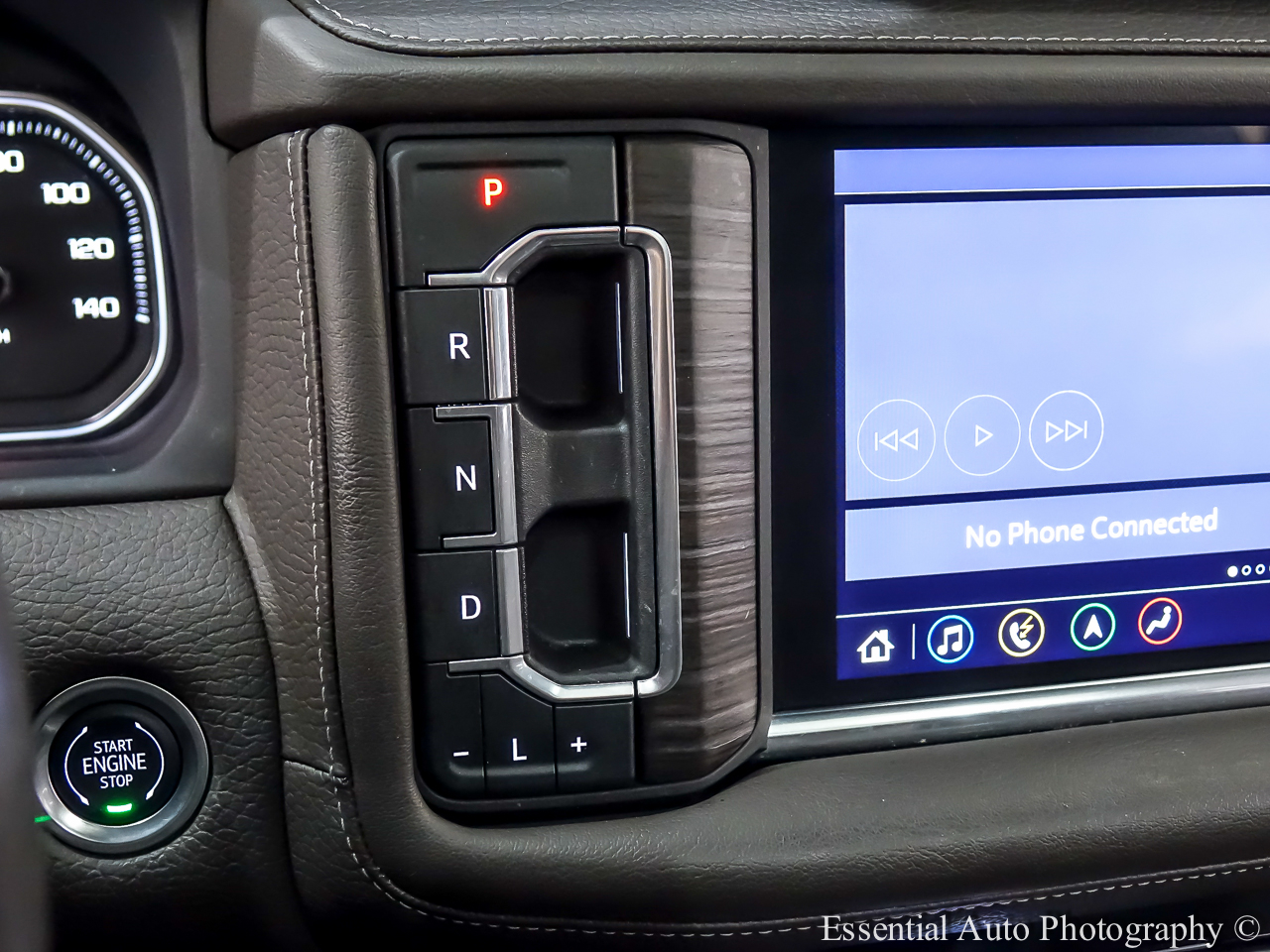 GMC Yukon XL Denali 4WD 2021