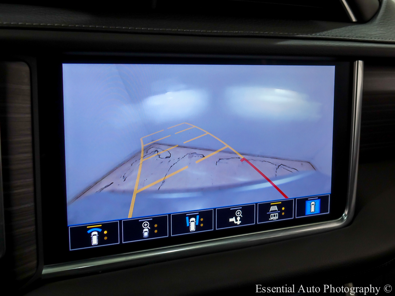 GMC Yukon XL Denali 4WD 2021