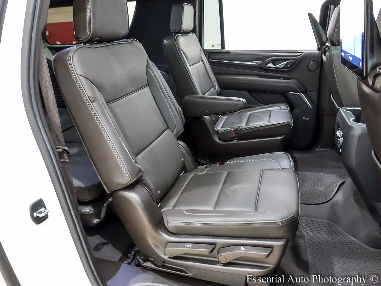 GMC Yukon XL Denali 4WD 2021