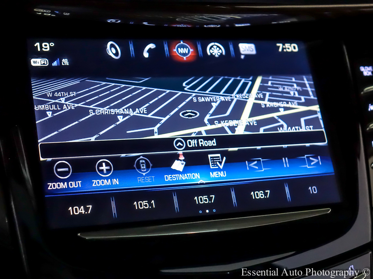 Cadillac Escalade Luxury 4WD 2017