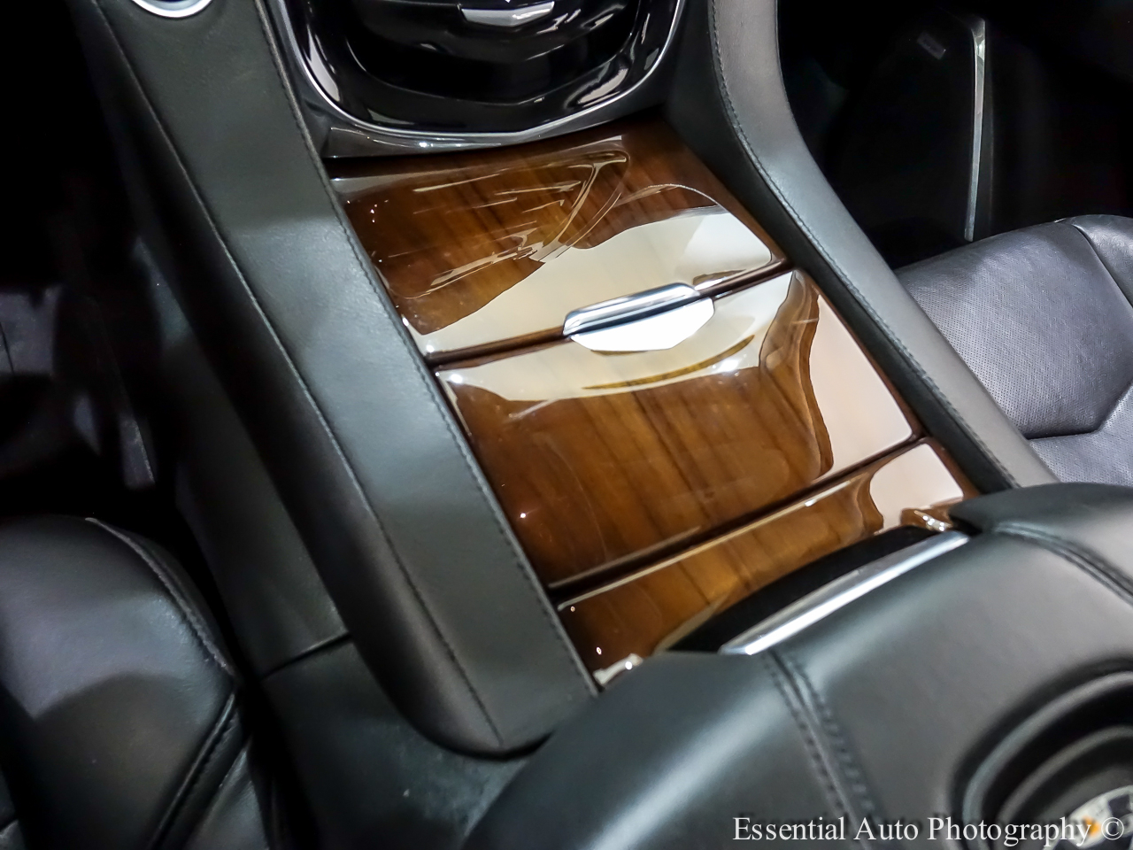 Cadillac Escalade Luxury 4WD 2017