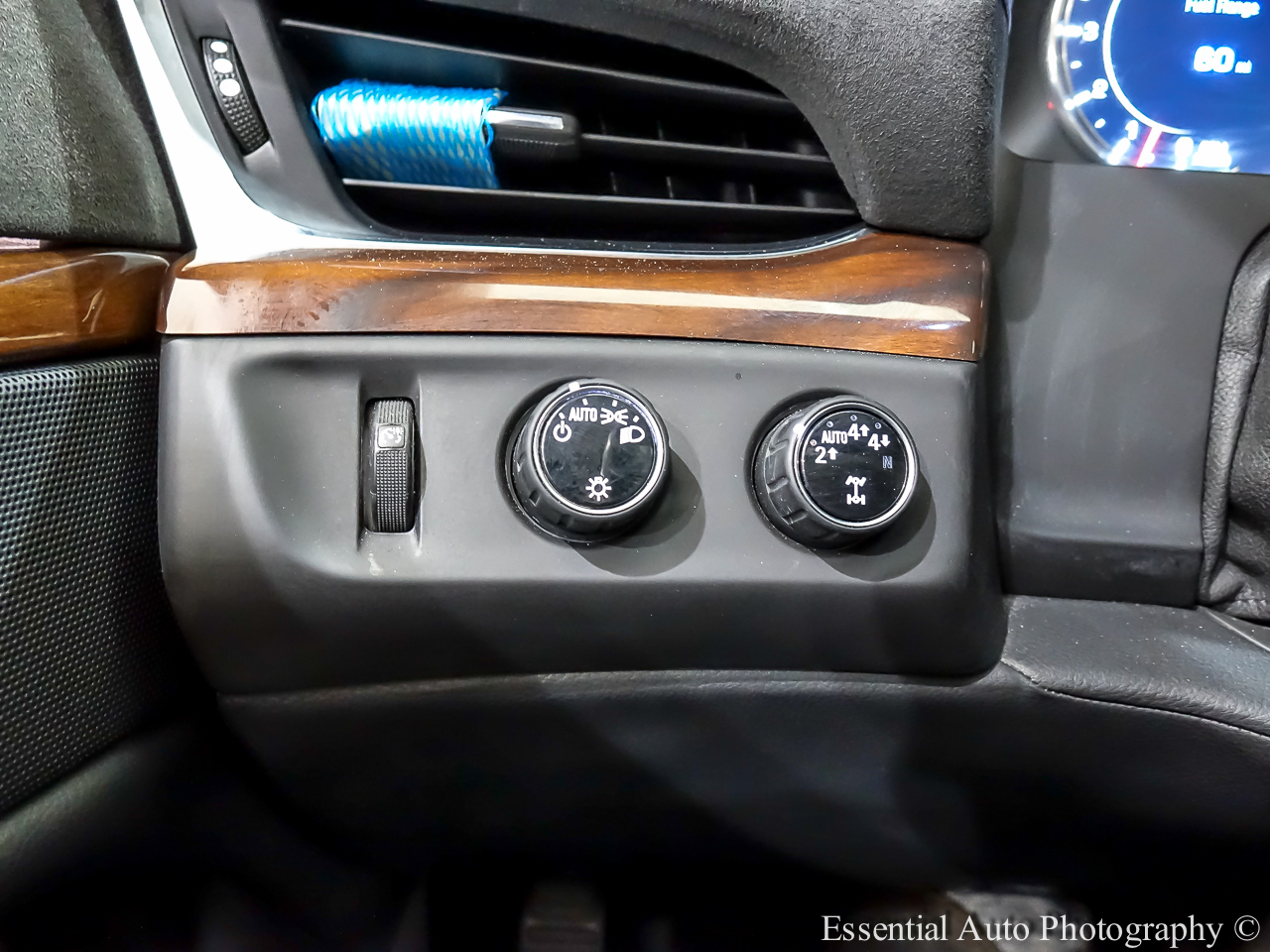 Cadillac Escalade Luxury 4WD 2017