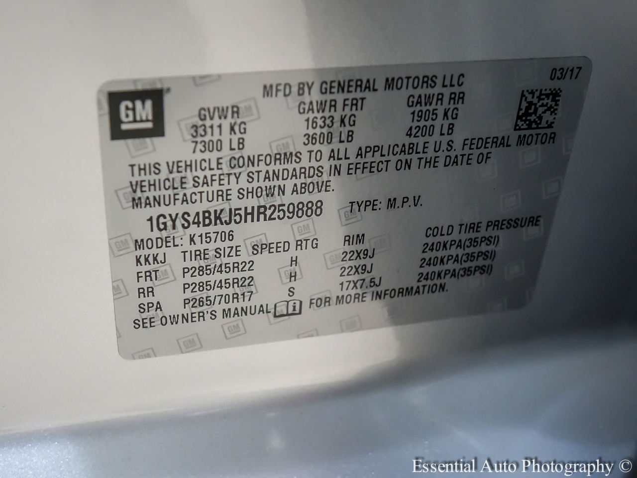 Cadillac Escalade Luxury 4WD 2017