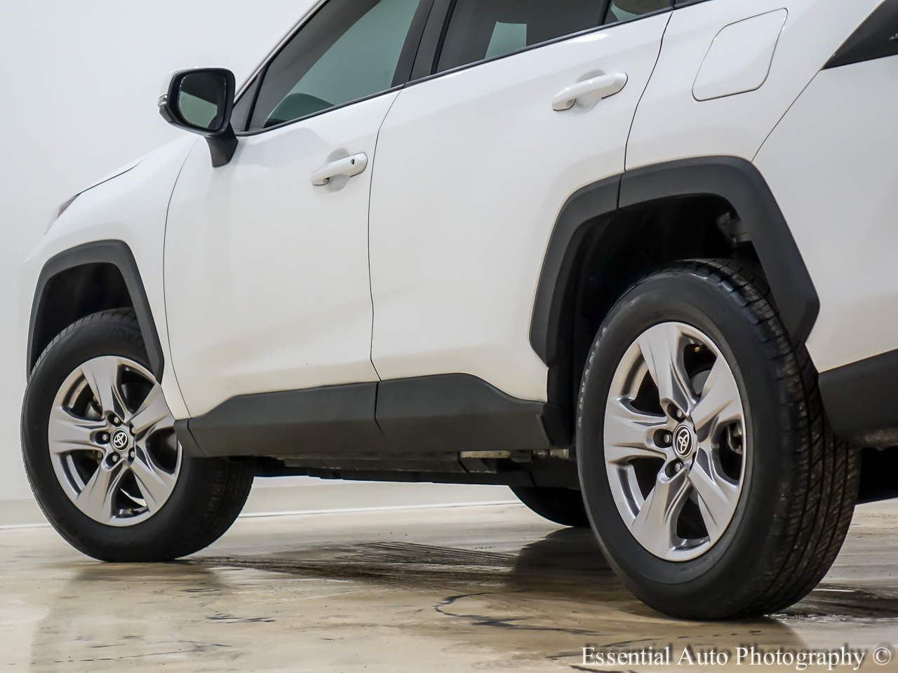 Toyota RAV4 XLE 2023