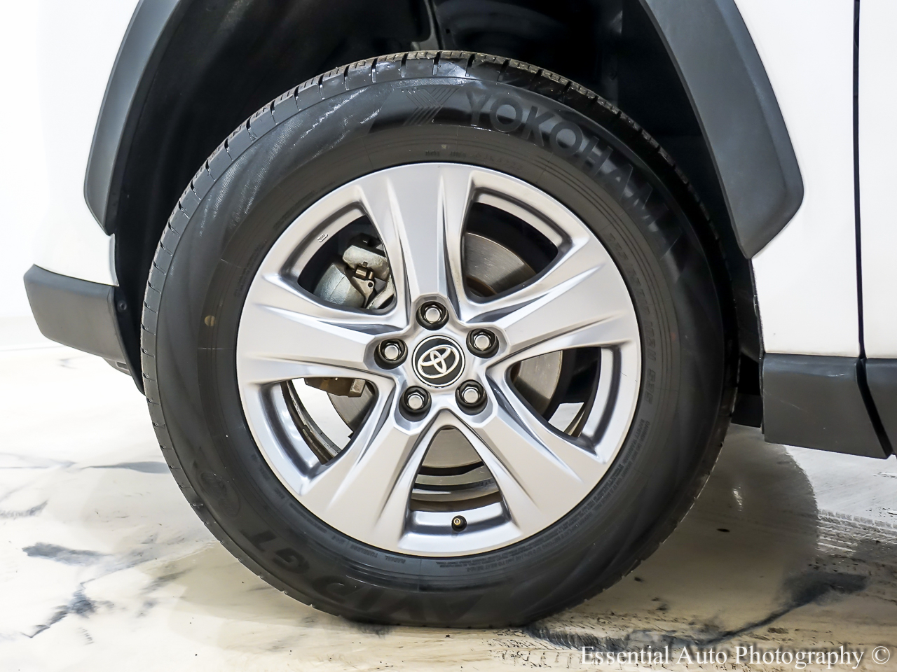 Toyota RAV4 XLE 2023