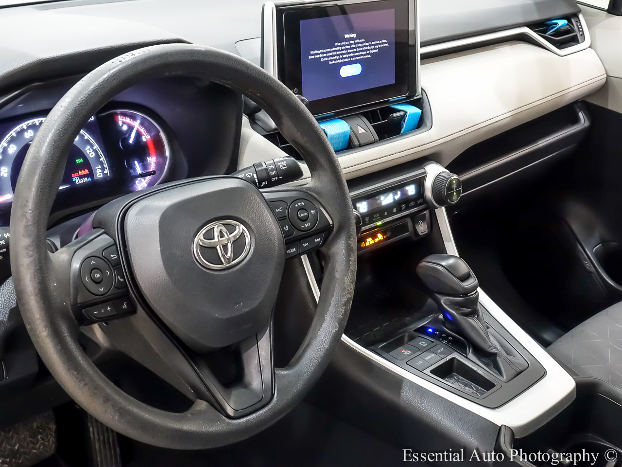 Toyota RAV4 XLE 2023